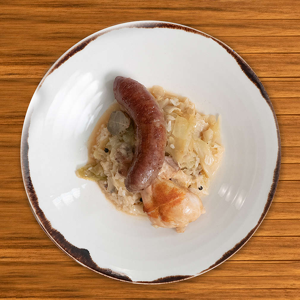 Изобразяване на рецептата Кисело зеле с три вида месо
