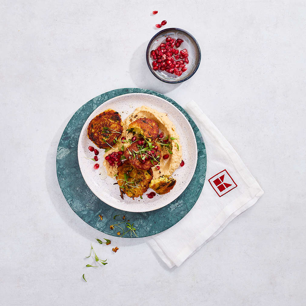 Hirsebratlinge mit Hummus - Rezept | Kaufland