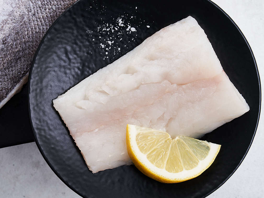 Свежая морская щука, подробный вид