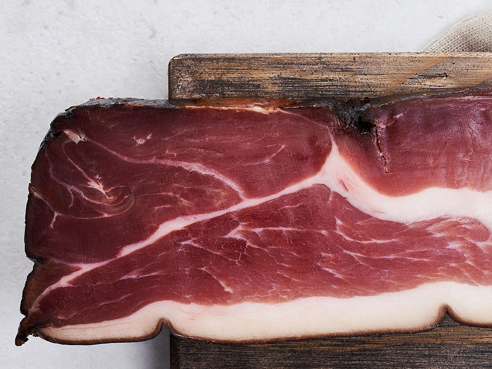 Bacon proaspăt în detaliu