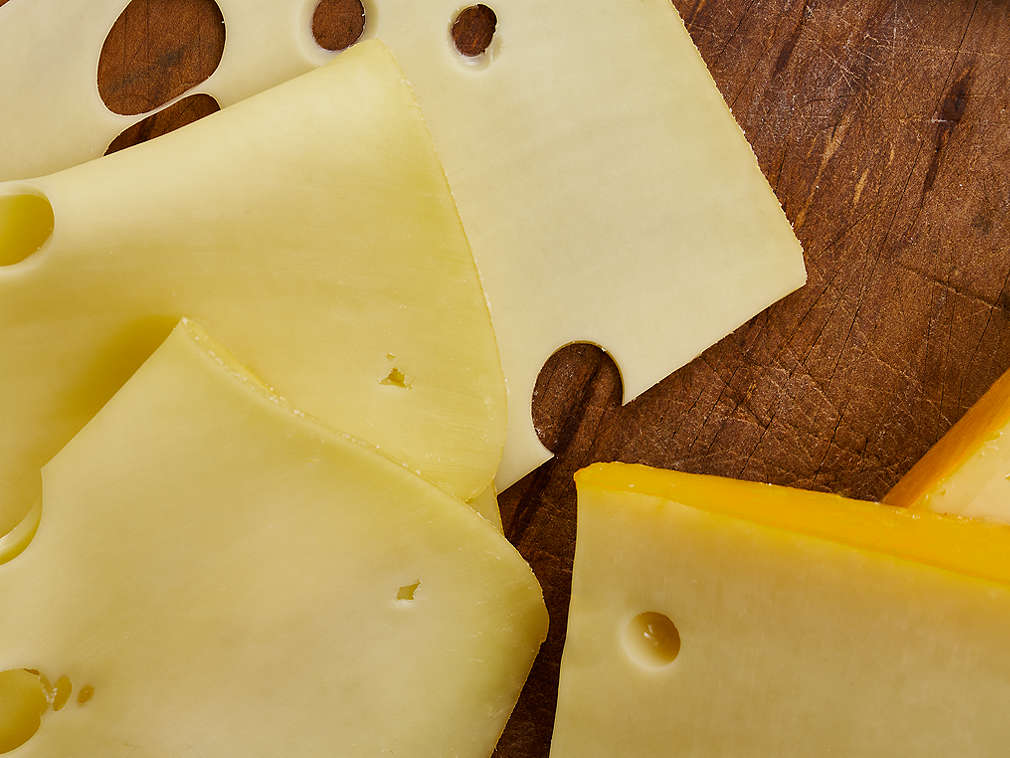 Detailný pohľad na čerstvý Leerdammer