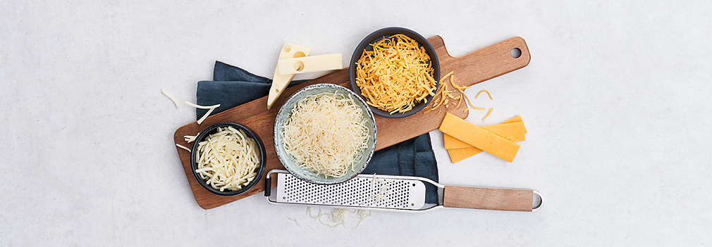 Obrázek čerstvého strouhaného sýra