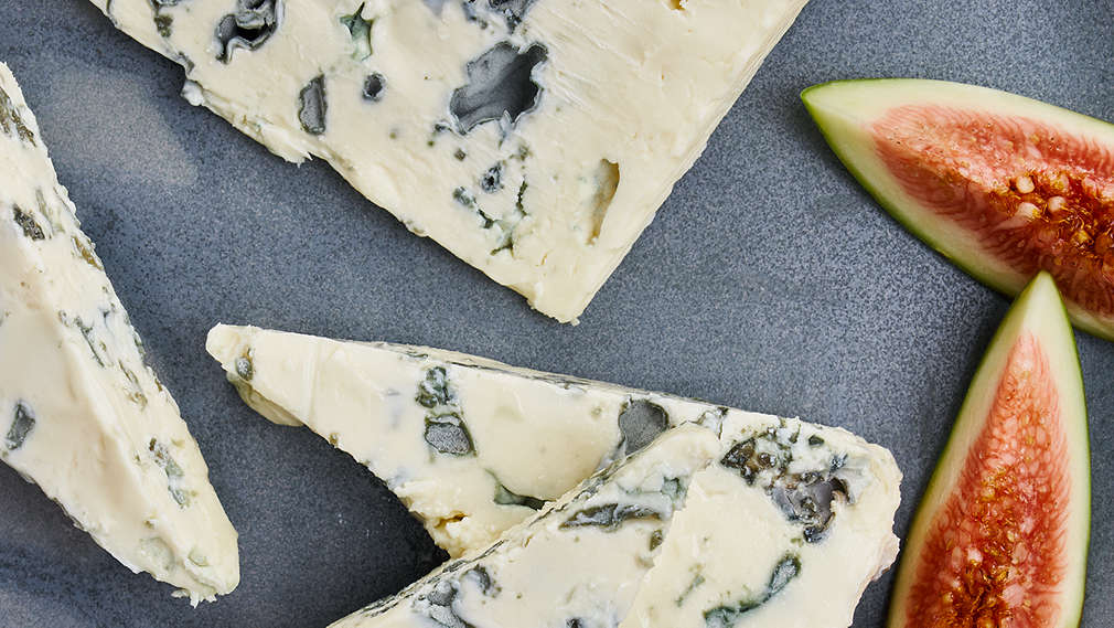 Imagine cu brânză cu mucegai nobil