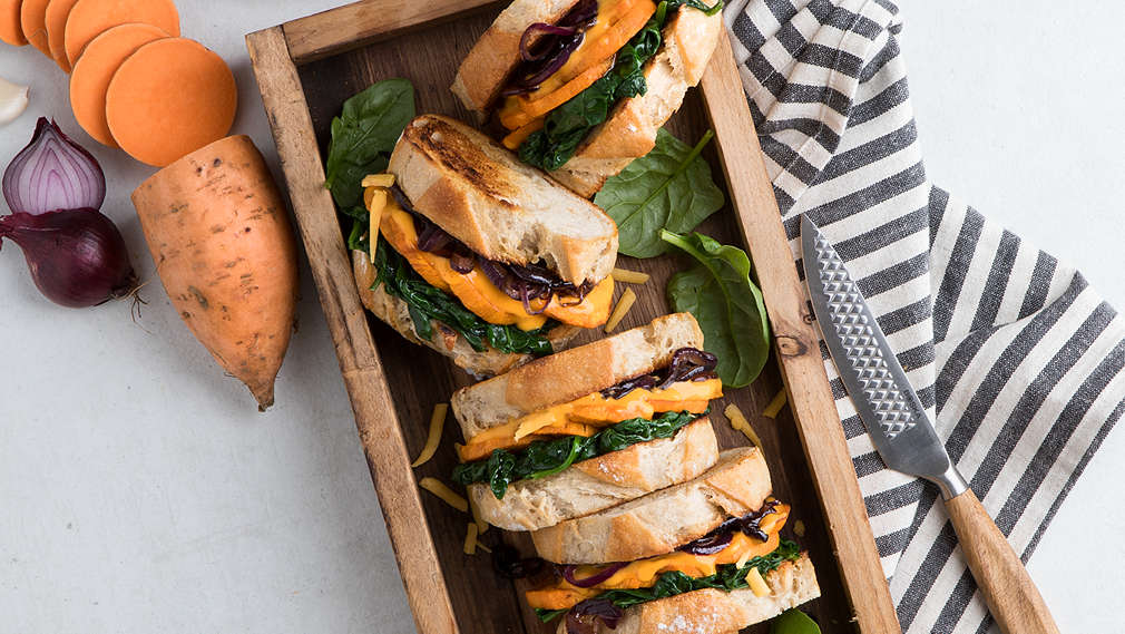 Rezeptbild: Geröstetes Süßkartoffel-Käse-Sandwich