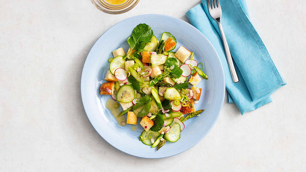 Salata od rotkvice i kruha