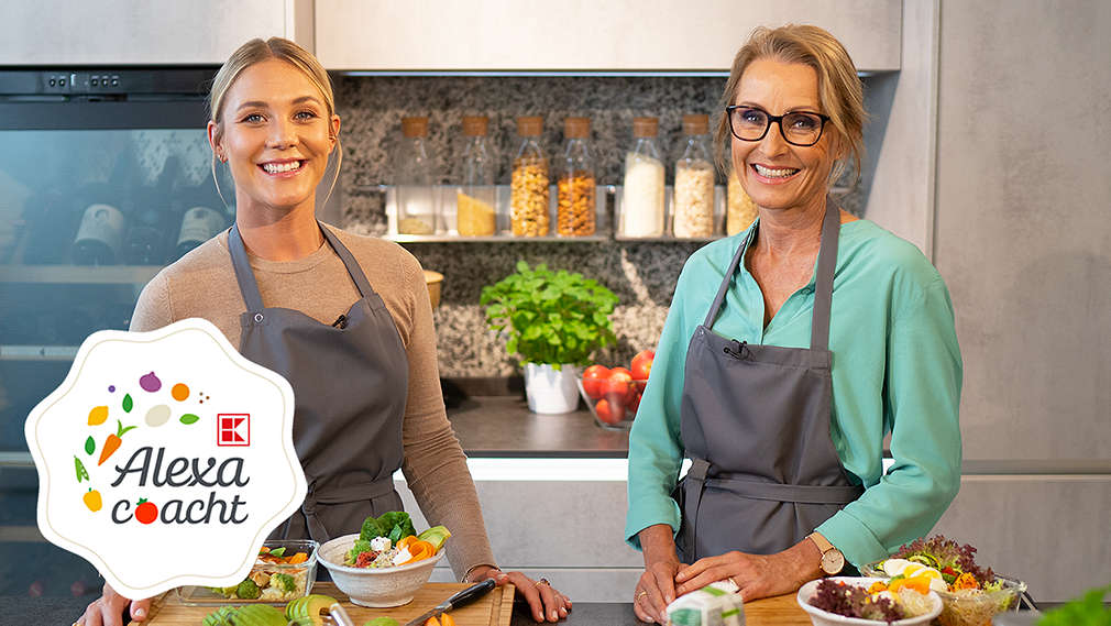 TV-Moderatorin Alina Merkau und Dr. Alexa Iwan 