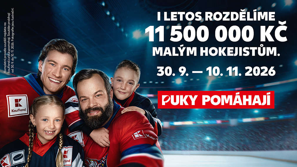 Gudas s Dostálem a mladými hokejisty - Puky pomáhají: I letos rozdělíme 11 500 000 mladým hokejistům