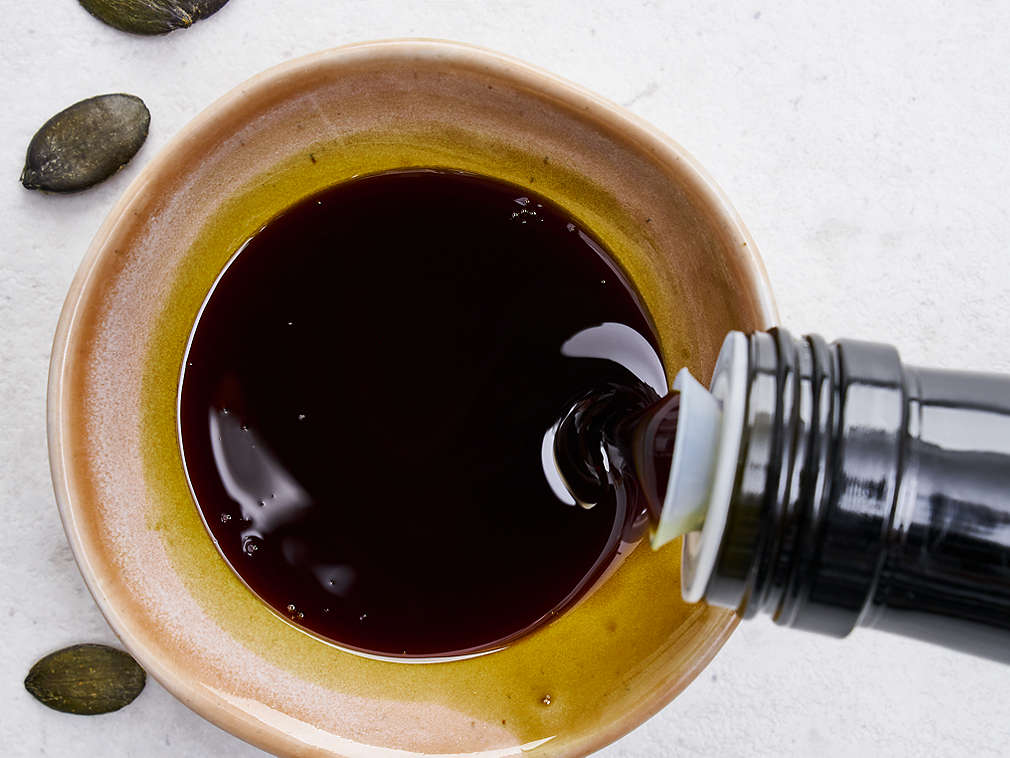 Kürbiskernöl in der Detailansicht