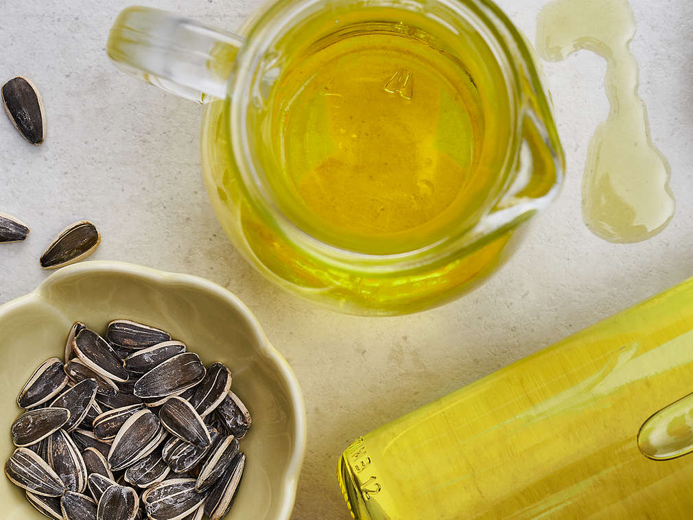 Slunečnicový olej v detailním pohledu