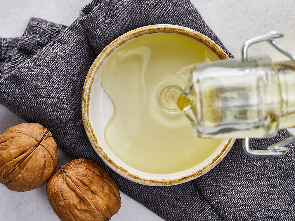 Walnussöl in der Detailansicht