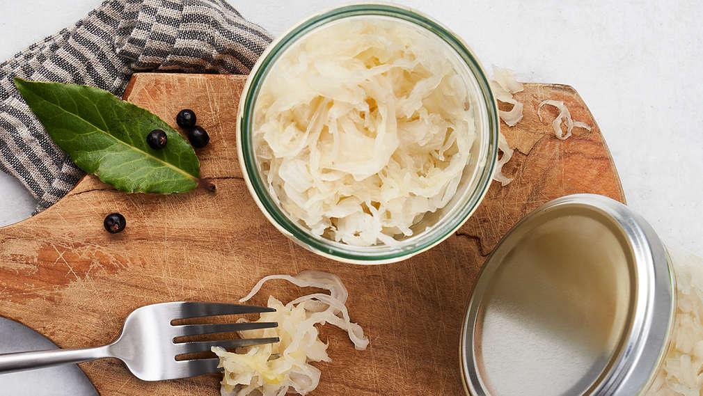 Изображение с кислой капустой