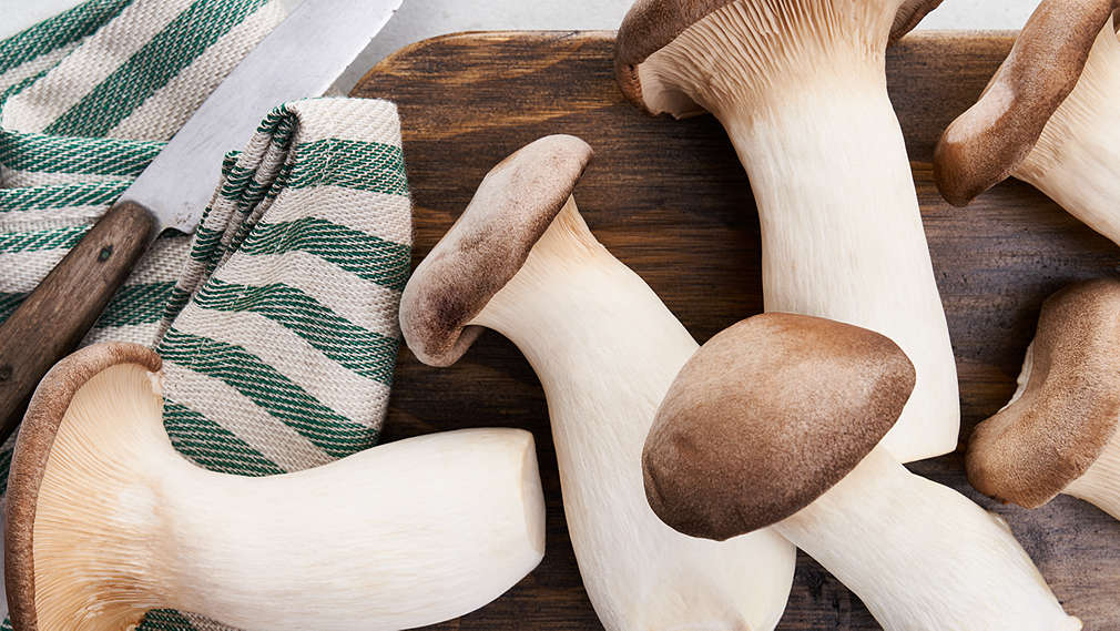 Imagine cu ciuperci regale